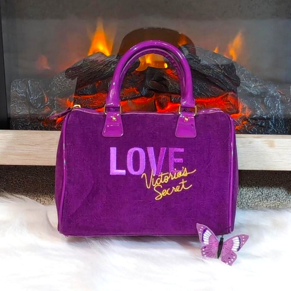Vintage Victoria's Secret "Love" Handbag